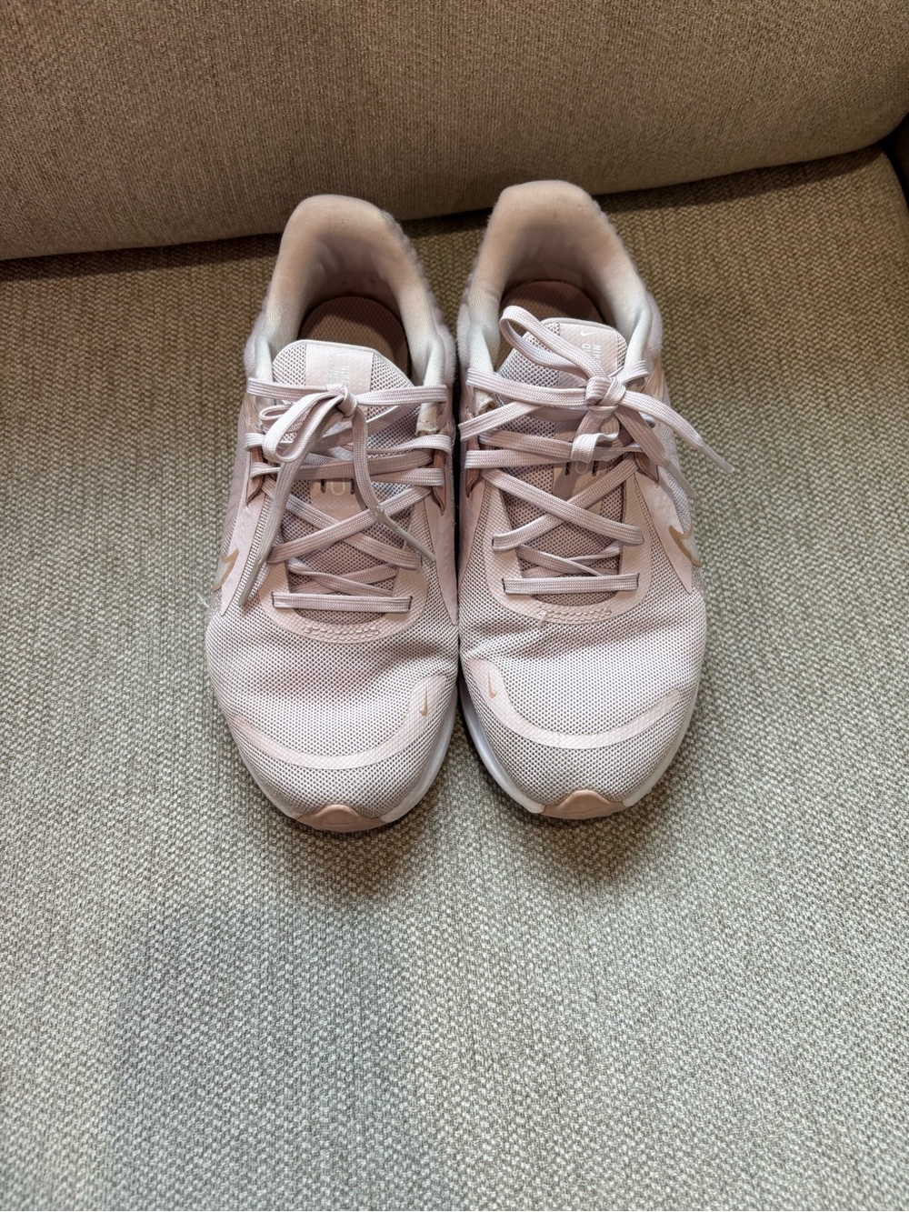 Nike Women's Pale Pink Mesh Running Sneakers